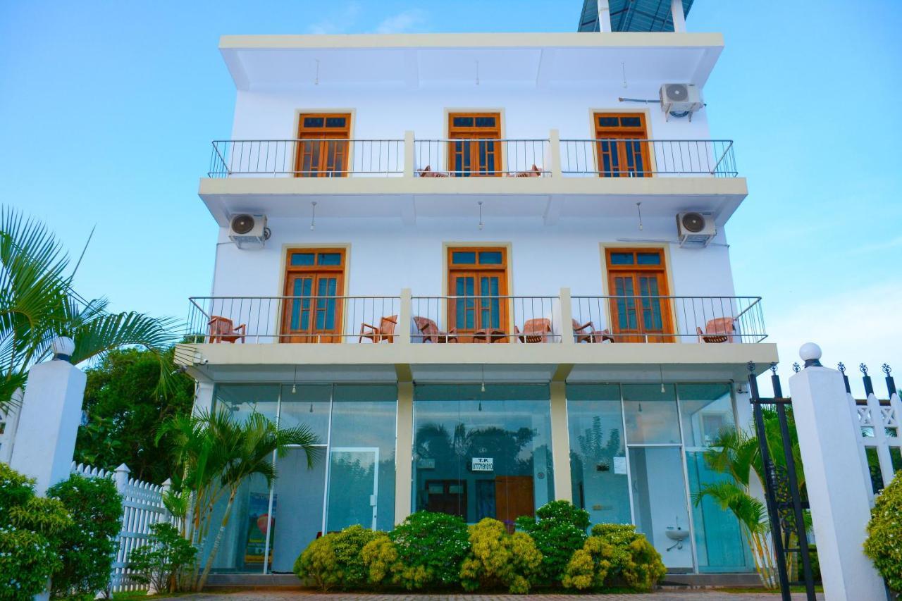 Hotel Kiyara ダンブッラ エクステリア 写真